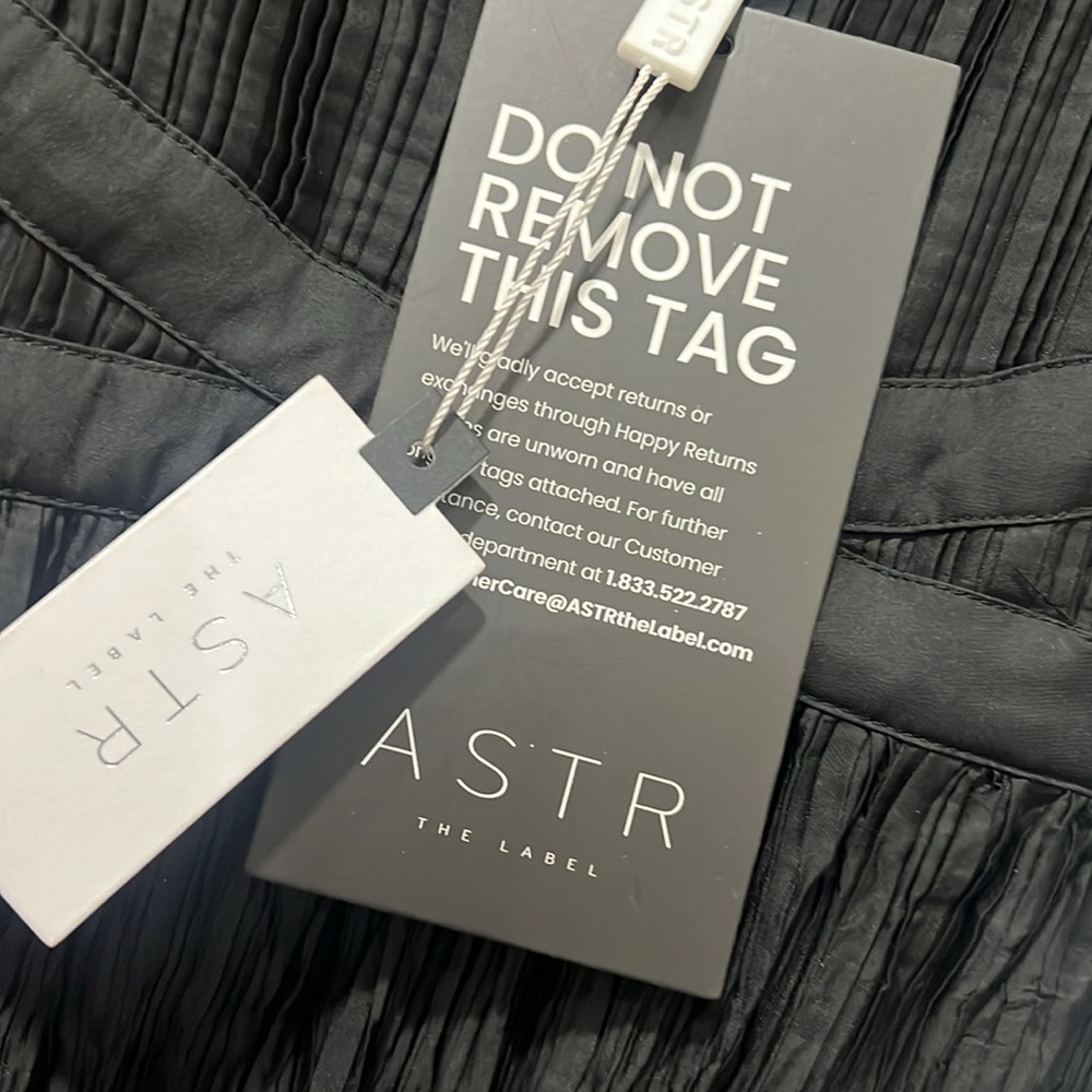 ASTR THE LABEL DRESS - Picture 3 of 9